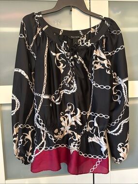 White House Black Market Black Chain-Print Peasant Blouse with Burgundy Hem